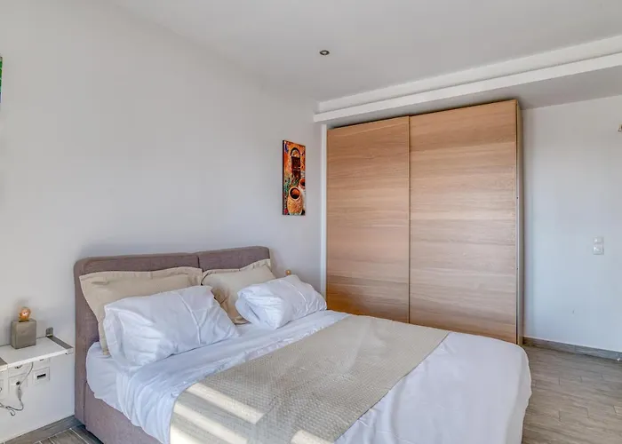 Apartment Deluxe House With Pool For 6 Ppl Agia Irini (Paros)