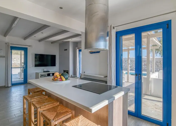 Deluxe House With Pool For 6 Ppl Apartment *